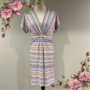 BCBGMaXaZRia Colorful Striped V-Neck short sleeve Dress size medium